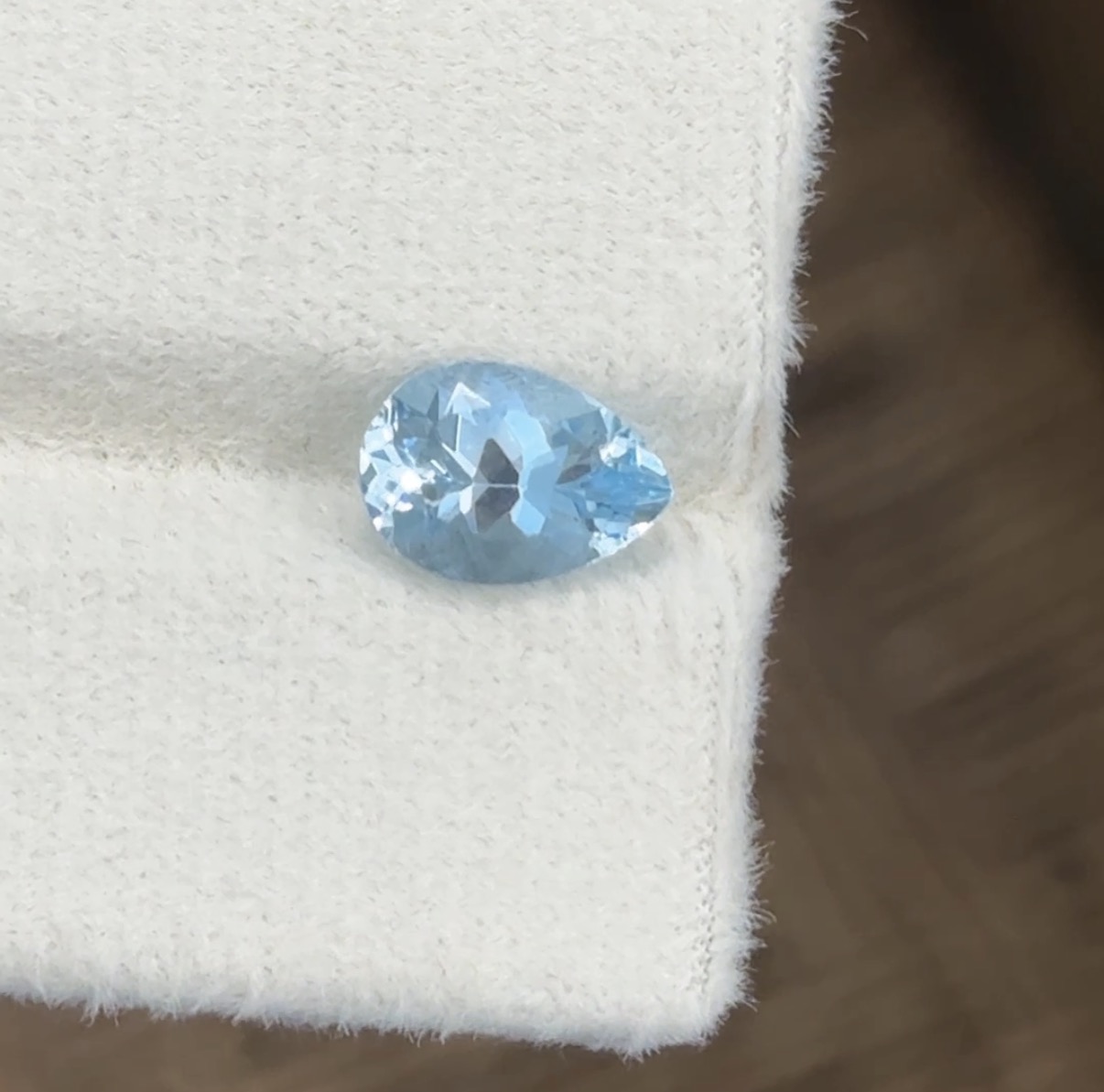 natural aquamarine pear - Image 2