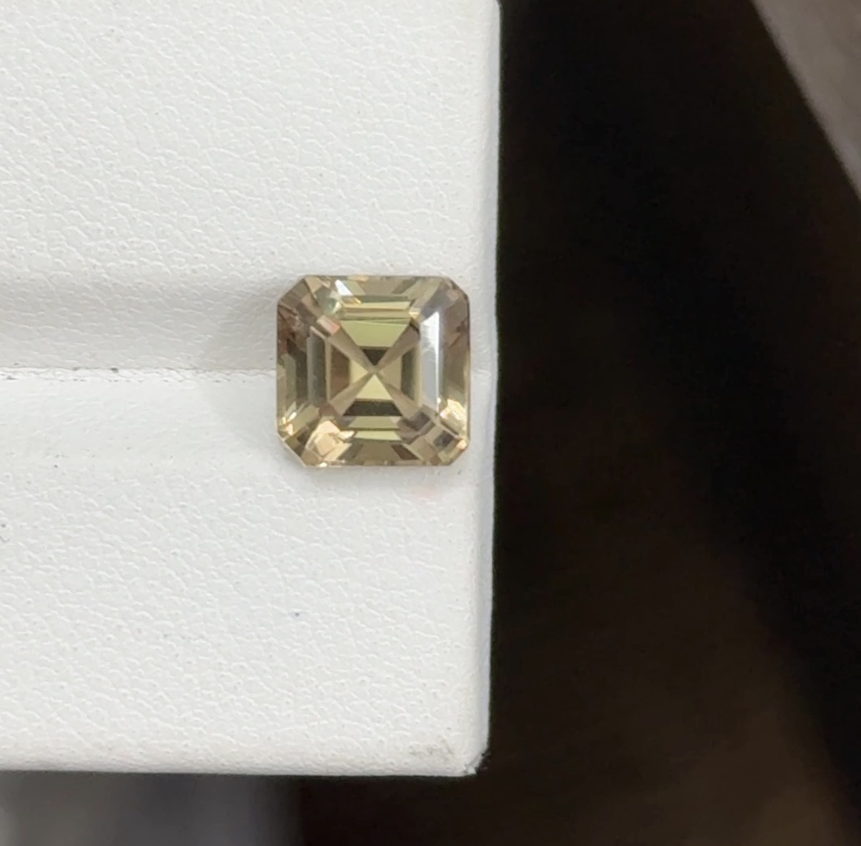 Natural zultanite - Image 3