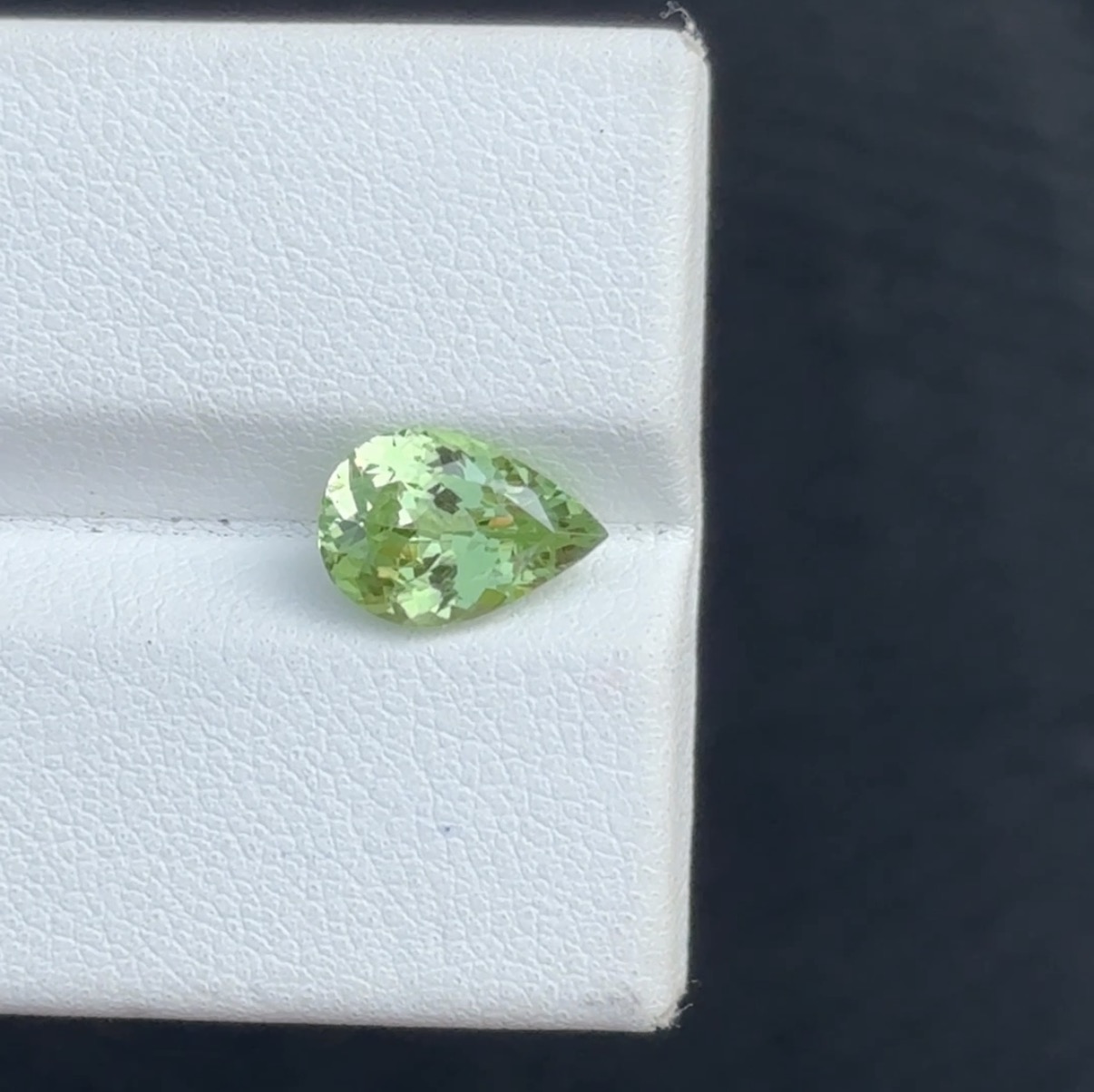 natural tsavorite pear - Image 3