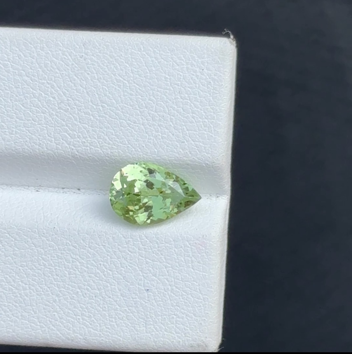 natural tsavorite pear - Image 2
