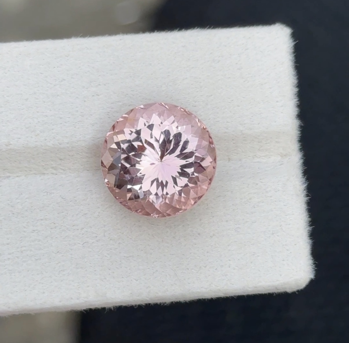 Natural Pink Morganite - Image 4